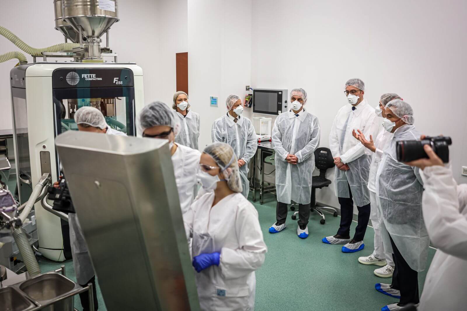 mikrobioloska-laboratorija-otvaranje-3.jpg
