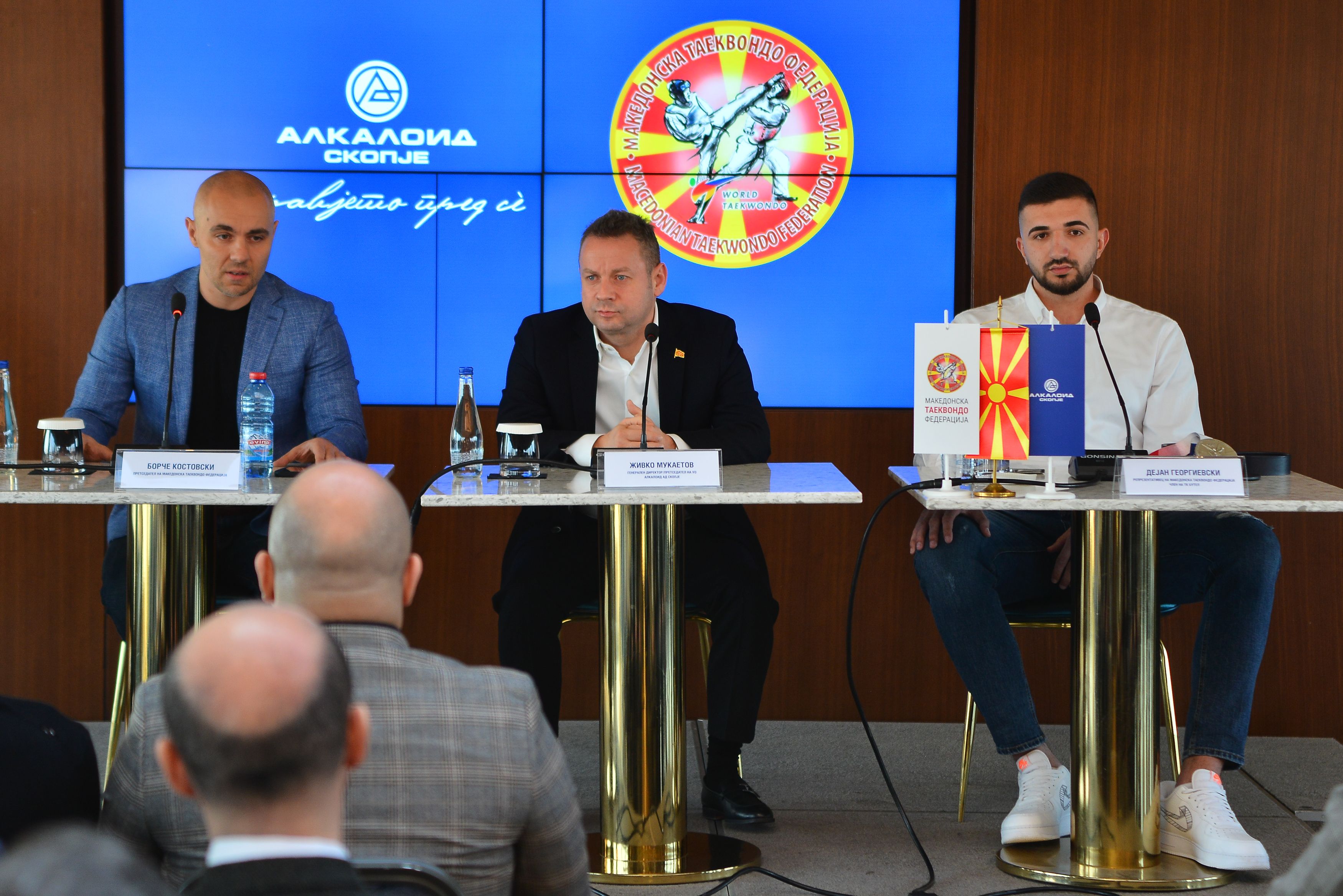 Alkaloid and the Macedonian Taekwondo Federation signed a cooperation agreement officialising the new sponsorship deal (1)