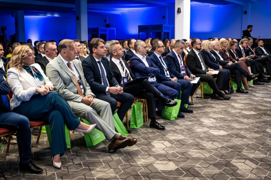 3_25_konferencija_.jpg