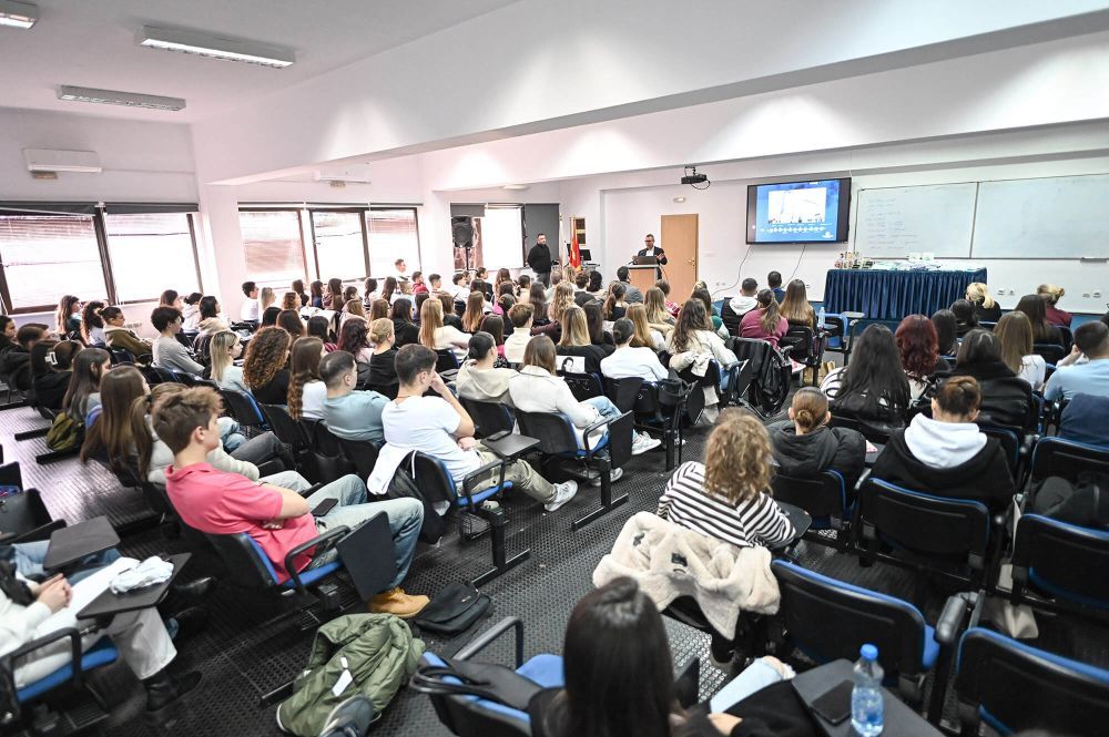 A Century of Pharmaceutical Industry Development in Macedonia: Alkaloid, Digital Transformation, and the Irreplaceable Role of Pharmacists (3)