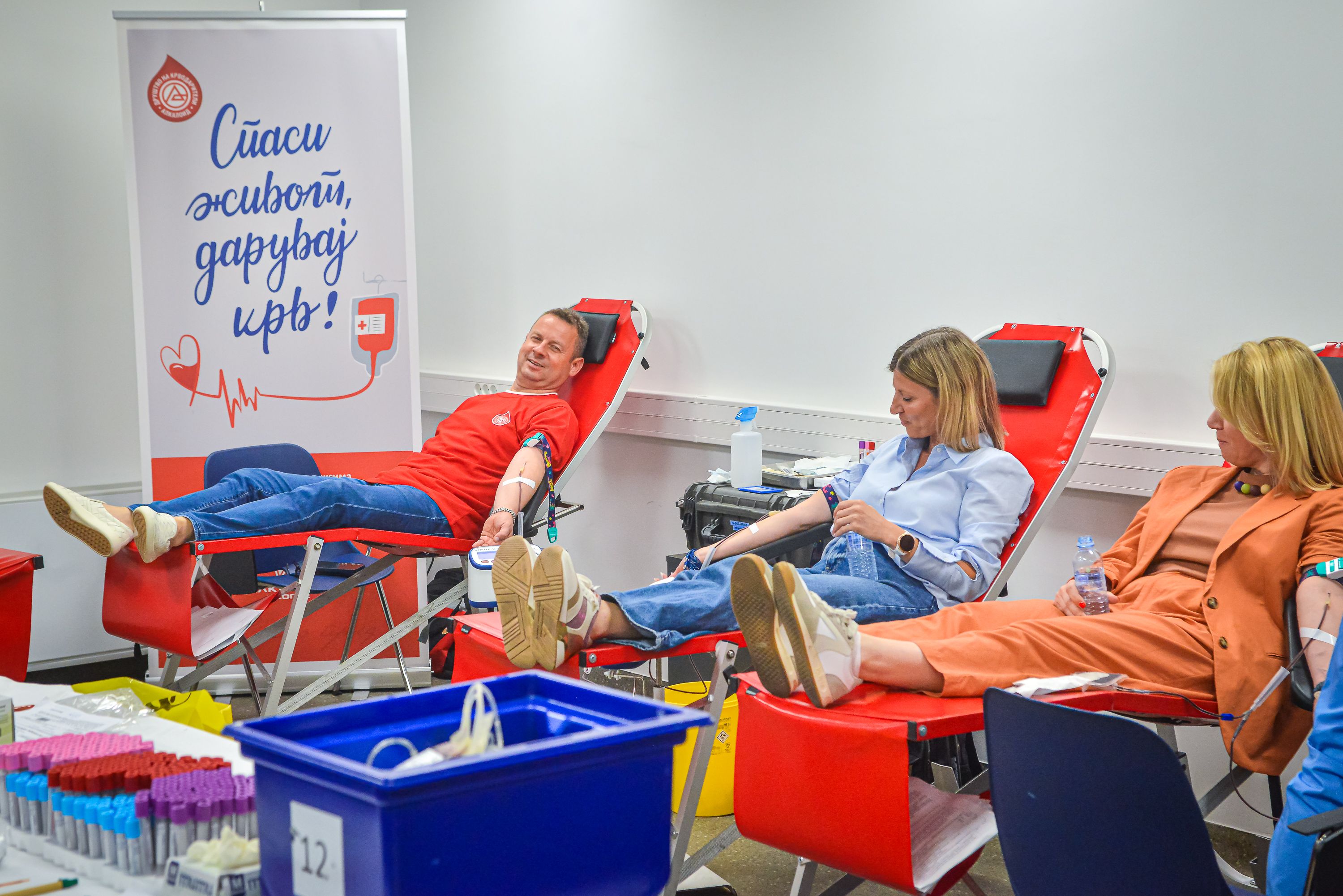 Alkaloid and the Red Cross continue their collaborative humanitarian efforts: Together, we can accomplish more! (4)
