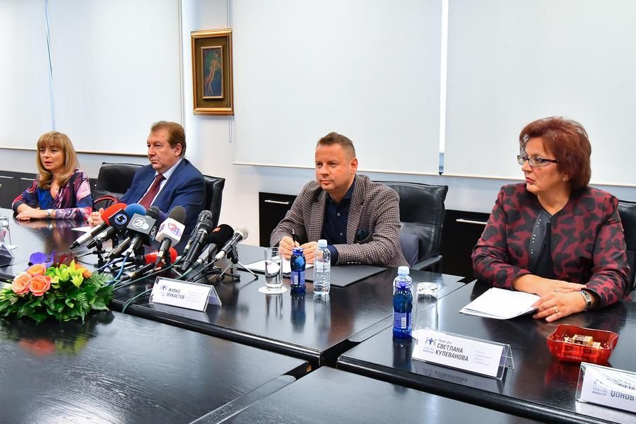 Trajche Mukaetov Foundation awards 42 new scholarships (1)