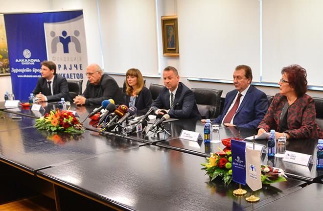 Trajche Mukaetov foundation grants 40 new scholarships (1)