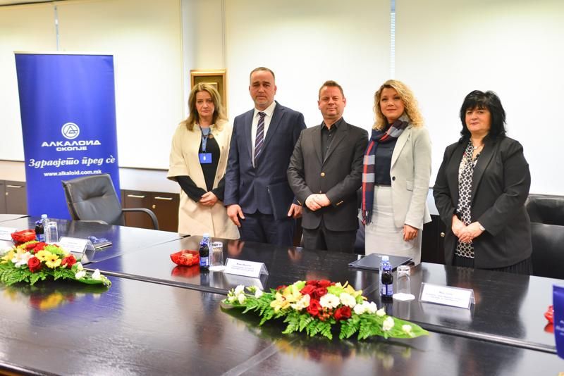 Alkaloid extends the internship program to secondary schools (1)